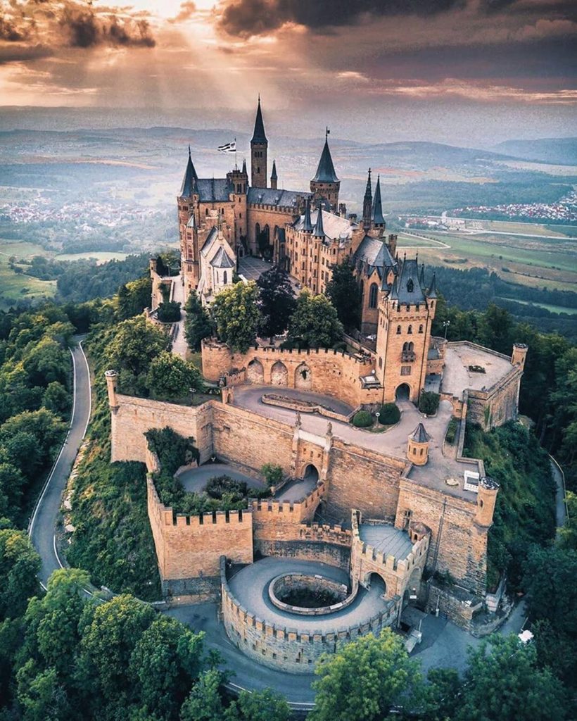 Castello di Hohenzollern Foresta nera germania
