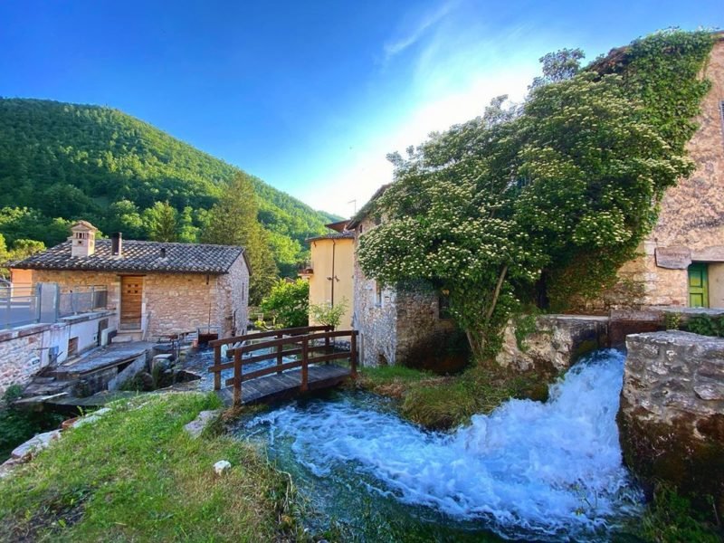 Rasiglia (Perugia), il magico dei ruscelli Umbria viaggioMag