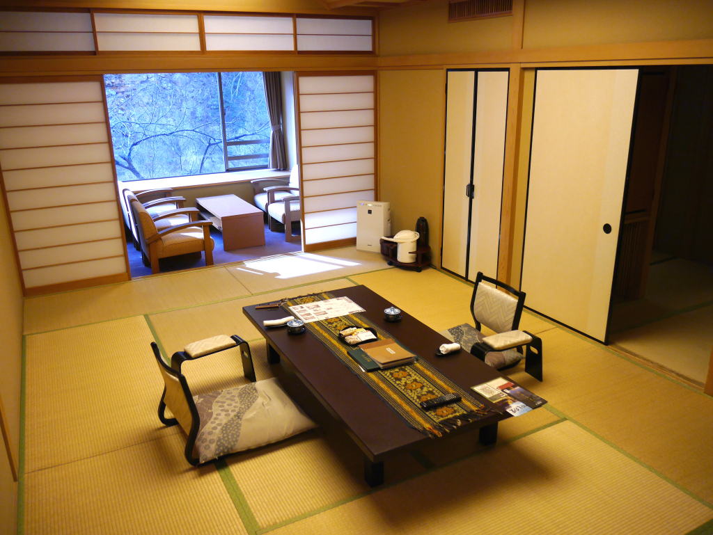 Nishiyama Onsen Keiunkan giappone hotel più antico mondo